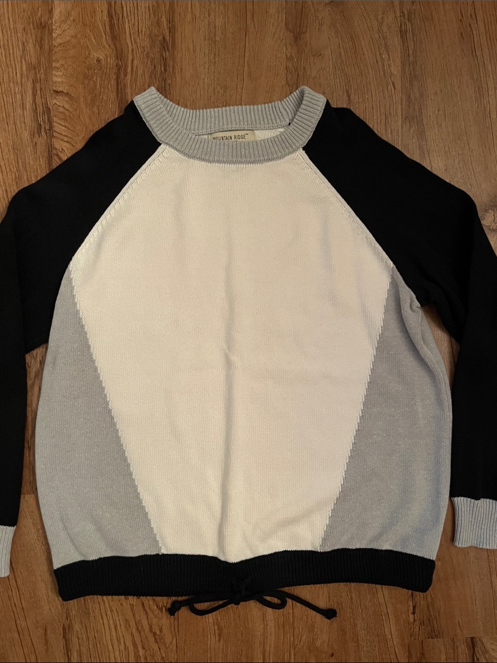 Mountain Ridge Explore Life Colorblock Sweater - Picture 5 of 6